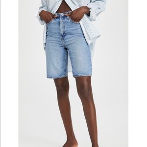 Vintage Levi’s 560 Denim High Waist Bermuda Denim Baggy Jean Shorts